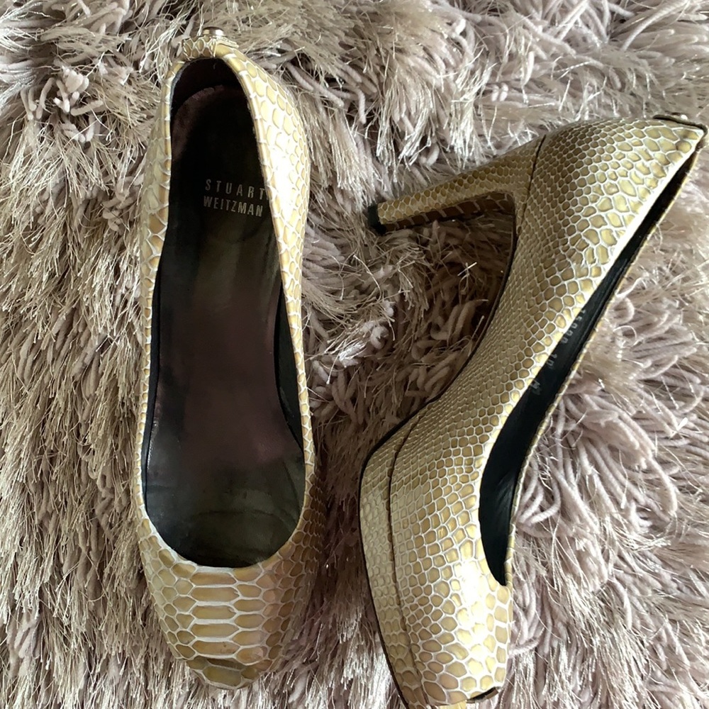 Host Pick Stuart Weitzman “Logo Plainfield” Snake… - image 2